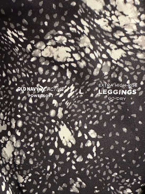 Old Navy Black and White Active Leggings with Speckled Print - Picture 1 of 4